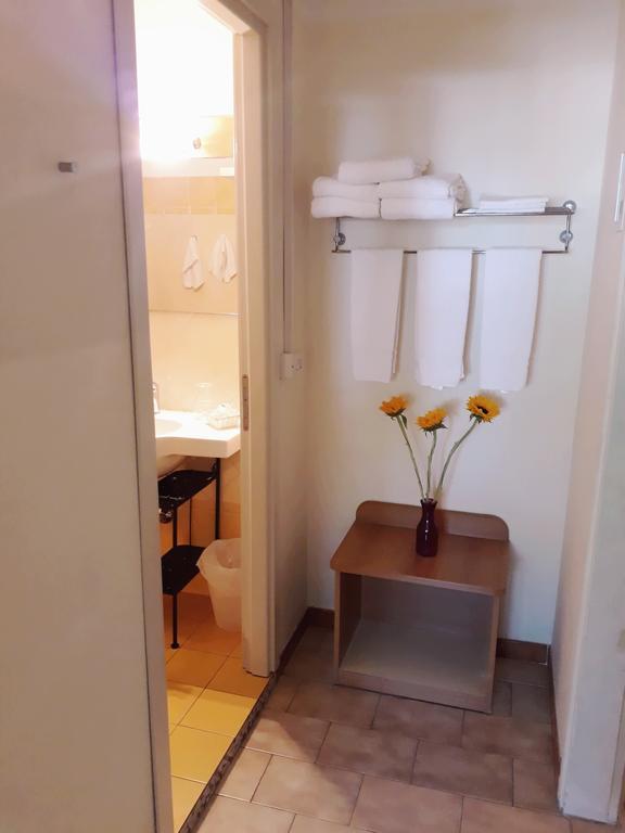 מילאנו מריטימה Hotel Helvetia מראה חיצוני תמונה